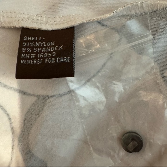 J. McLaughlin dress - NWOT- XS. Multicolored straight style - Picture 10 of 11